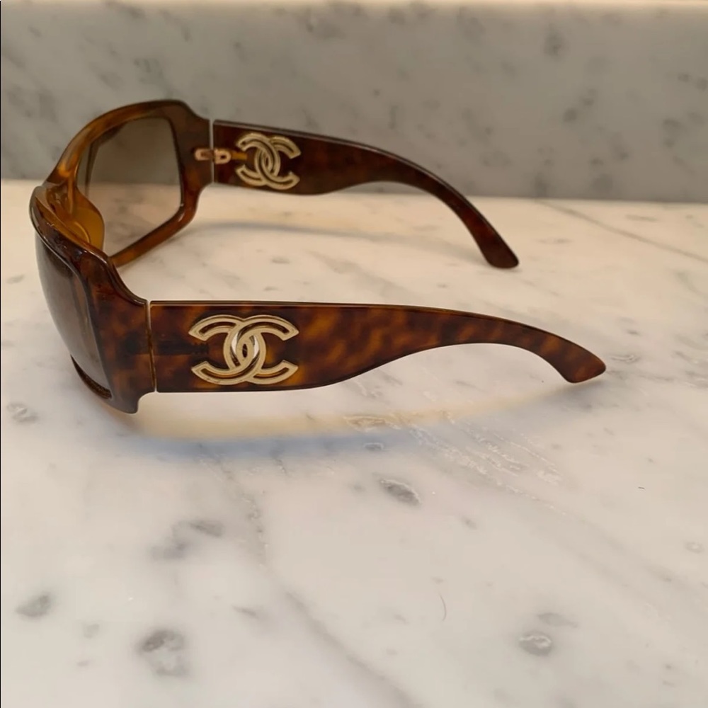 vintage chanel sunglasses